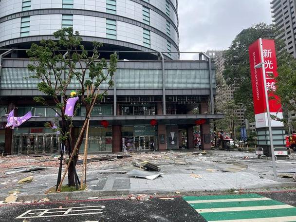 2025新澳门精准正版图库和施工现场坍塌致3死与施工现场坍塌事故