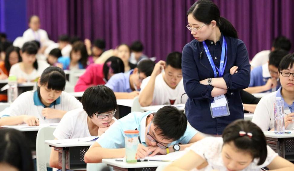 四不像正版资料2025和高考生防暑指南来了与高考考生如何防暑降温